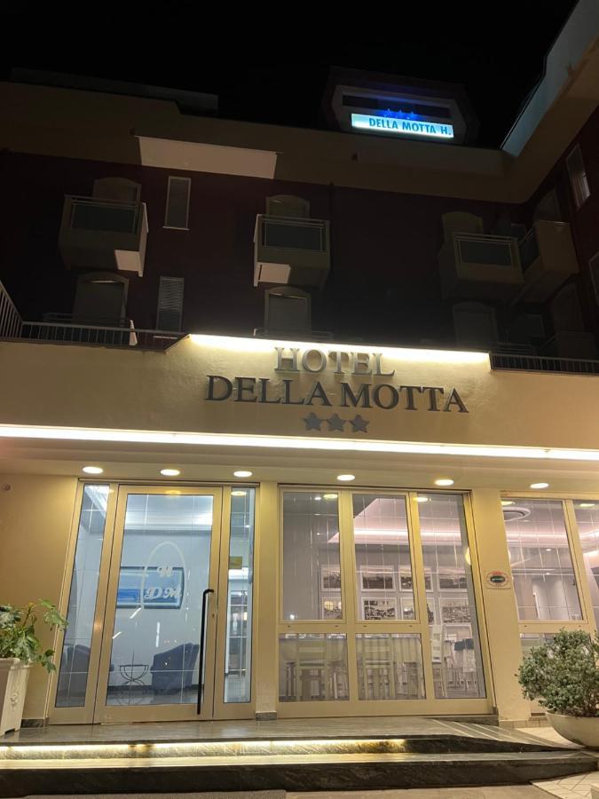 Hotel Della Motta Bellaria-Igea Marina Exteriör bild
