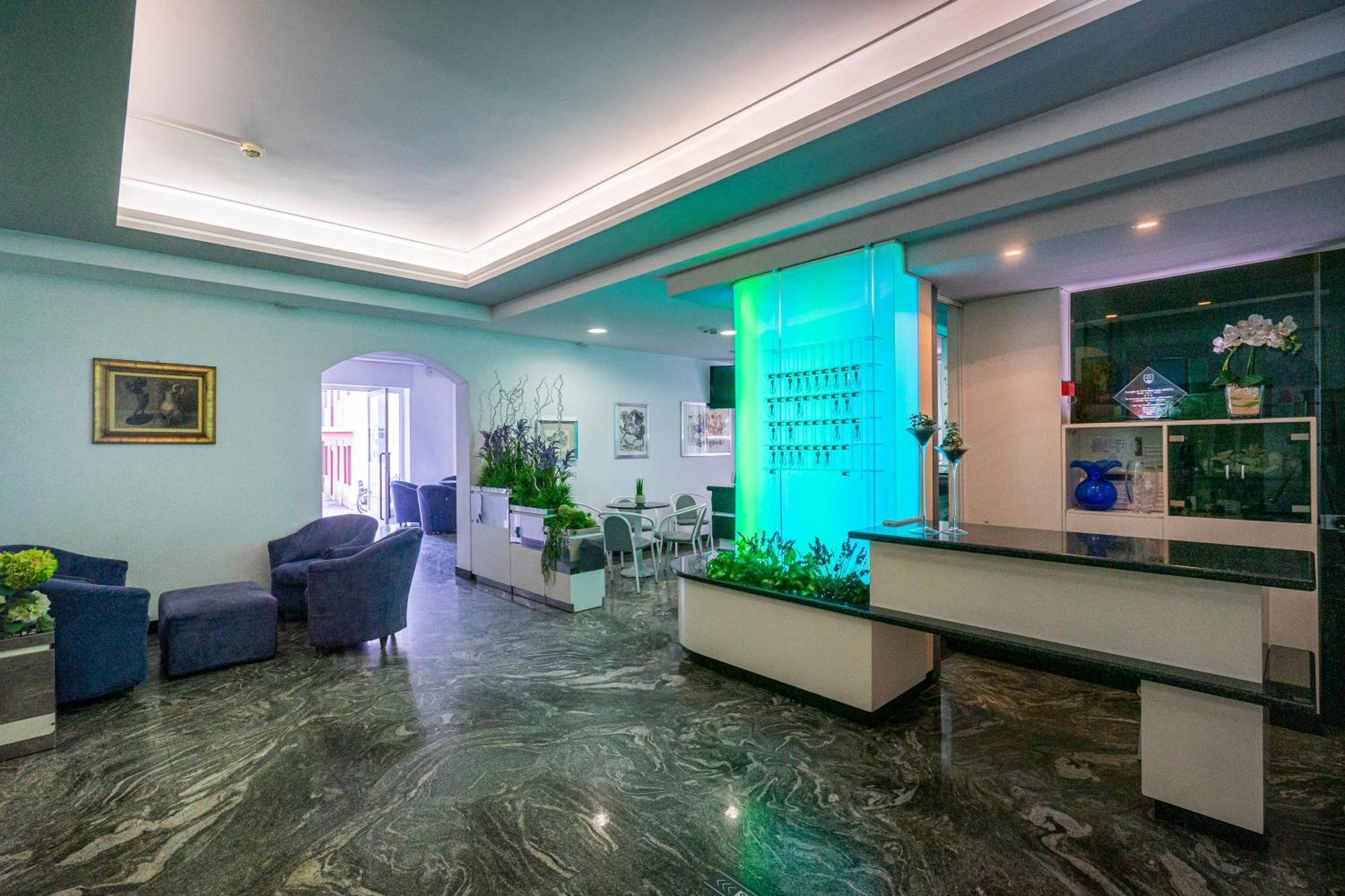 Hotel Della Motta Bellaria-Igea Marina Exteriör bild