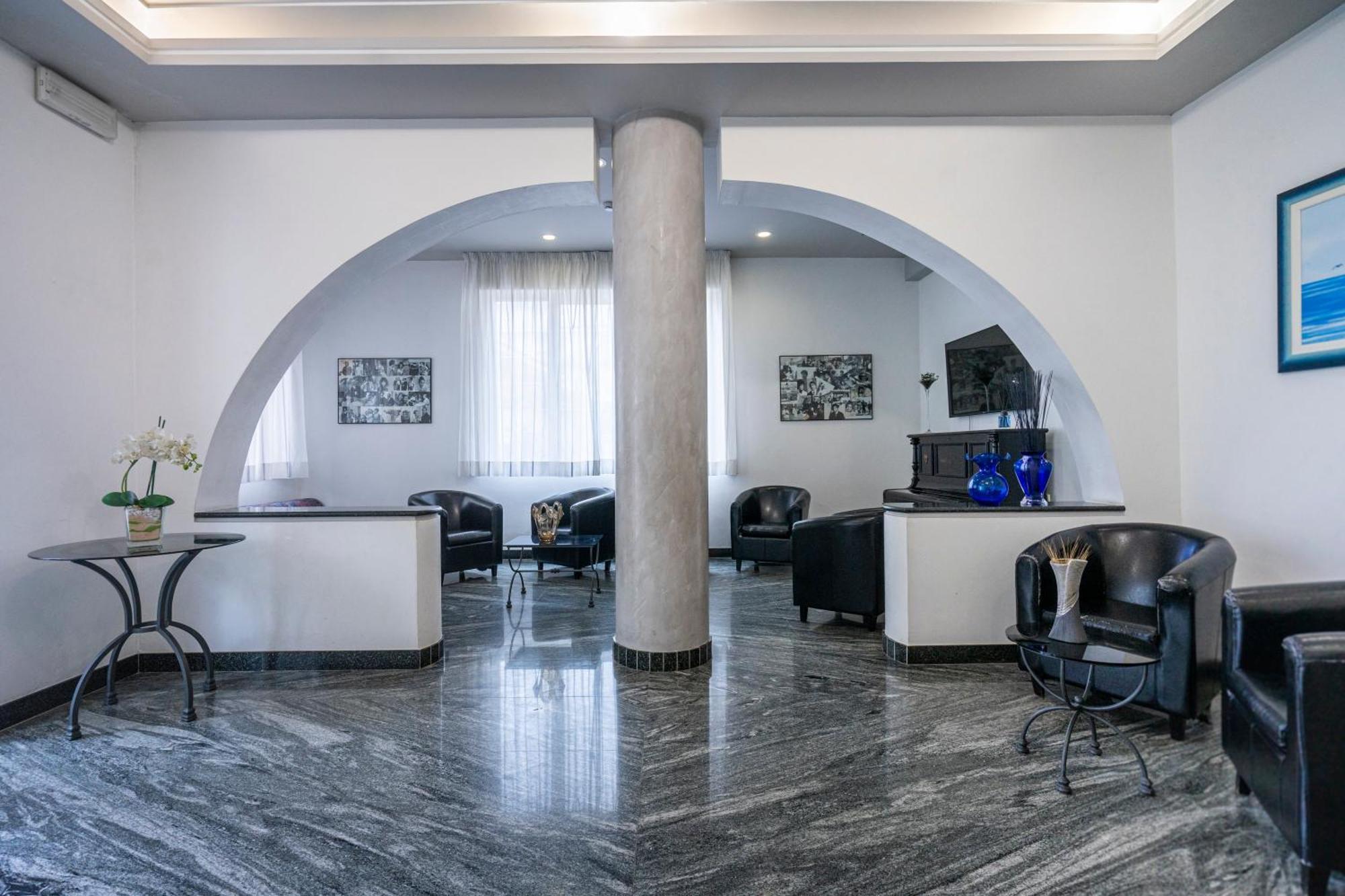 Hotel Della Motta Bellaria-Igea Marina Exteriör bild