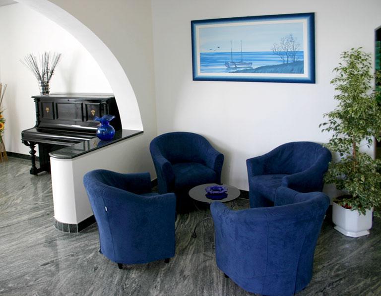 Hotel Della Motta Bellaria-Igea Marina Exteriör bild