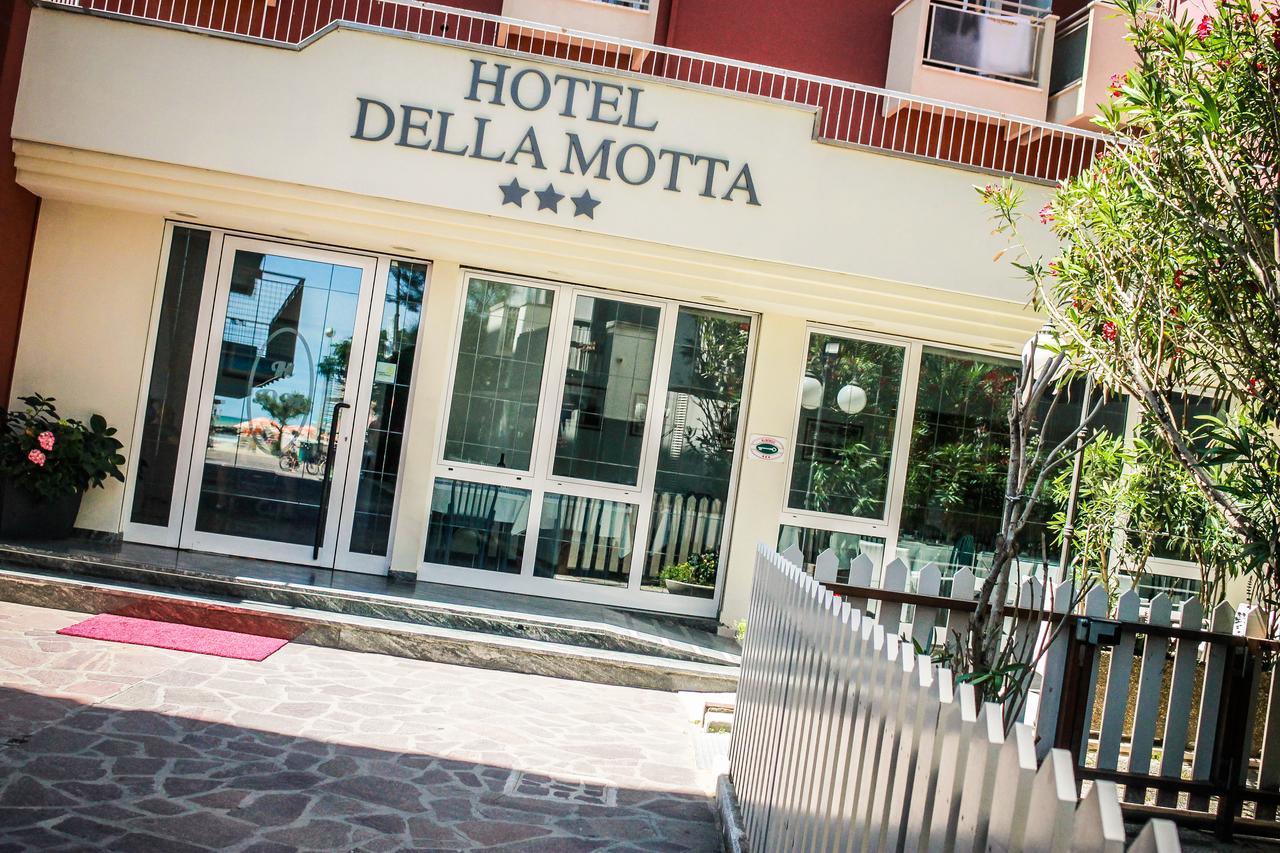 Hotel Della Motta Bellaria-Igea Marina Exteriör bild